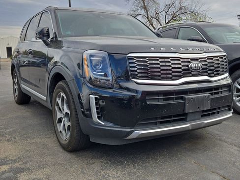 Used 2020 Kia Telluride EX w/ Towing Package image 2