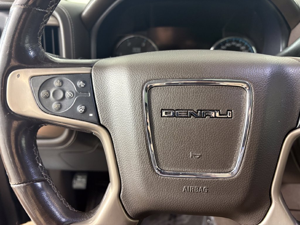Used 2019 GMC Sierra 2500 Denali w/ Duramax Plus Package AWD/4WD image 22