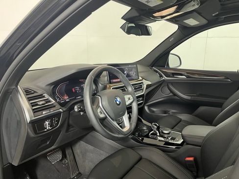 Used 2024 BMW X3 xDrive30i w/ Premium Package image 9