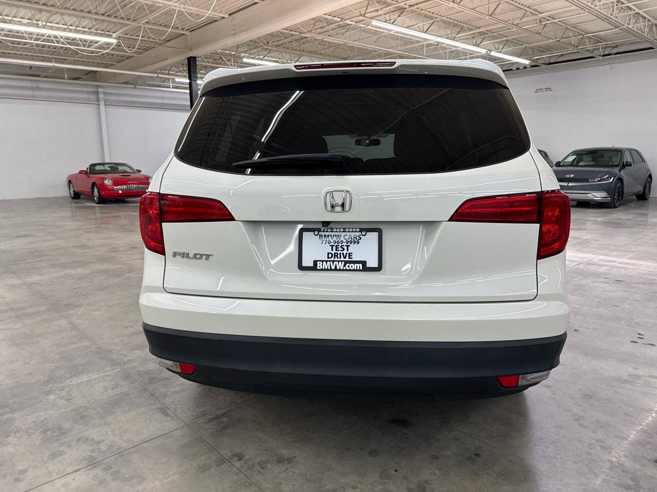 Used 2017 Honda Pilot EX-L image 8
