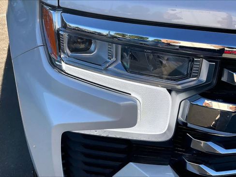 Used 2022 Chevrolet Silverado 1500 LTZ w/ LTZ Premium Package image 30