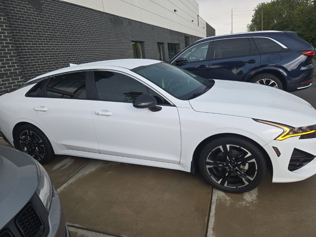 Used 2023 Kia K5 GT-Line w/ GT-Line Premium Package FWD image 6