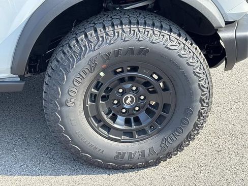 New 2026 Ford Bronco Big Bend w/ Black Diamond Package AWD/4WD image 9