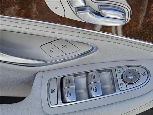Used 2015 Mercedes-Benz C 300 Sedan image 7