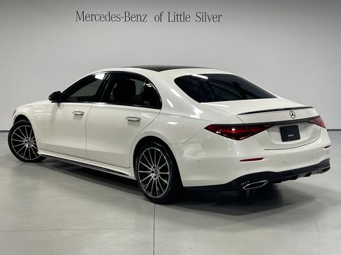 Used 2022 Mercedes-Benz S 500 4MATIC image 3