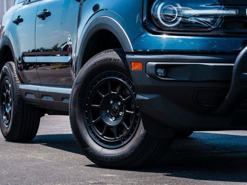 Used 2022 Ford Bronco Sport Outer Banks AWD/4WD image 2
