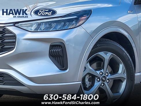 Certified 2024 Ford Escape ST-Line w/ Tech Pack #1 AWD/4WD image 3