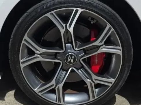 Used 2018 Kia Stinger GT1 AWD/4WD image 50