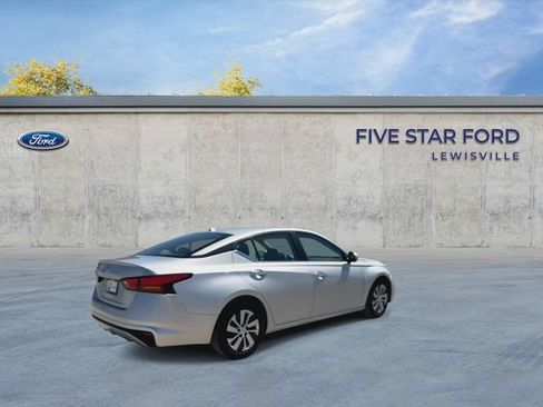 Used 2020 Nissan Altima 2.5 S FWD image 8