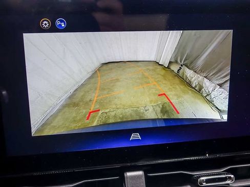 New 2026 Chevrolet Equinox LT w/ LPO, Floor Liner Package AWD/4WD image 17