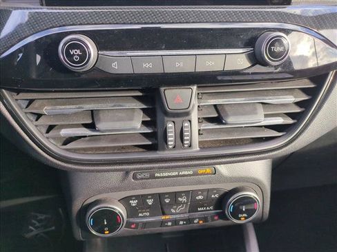 Used 2024 Ford Escape ST-Line image 13