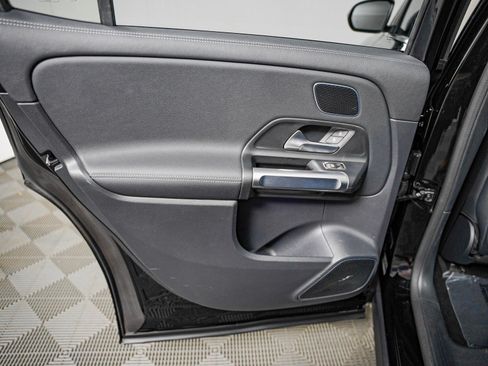 Certified 2023 Mercedes-Benz EQB 300 4MATIC image 21