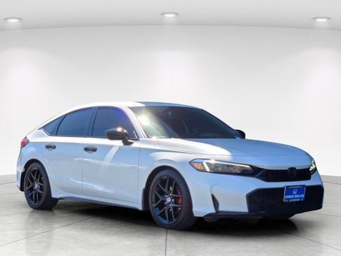 Used 2025 Honda Civic Sport image 9