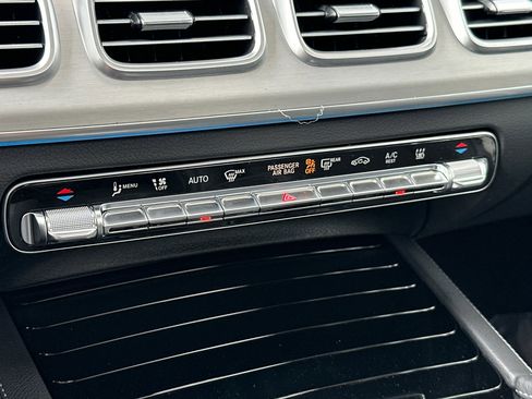 New 2026 Mercedes-Benz GLE 450e 4MATIC image 25