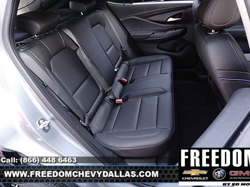 New 2026 Buick Envista Sport Touring image 16