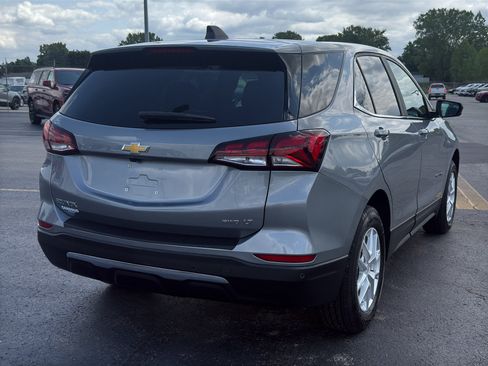 Used 2023 Chevrolet Equinox LT AWD/4WD image 5