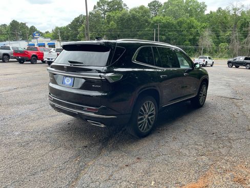 New 2026 Buick Enclave Avenir w/ Super Cruise Package AWD/4WD image 6