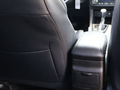 Used 2016 Toyota Corolla S FWD image 39