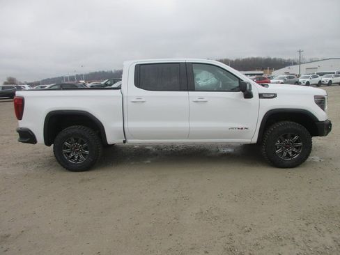 New 2026 GMC Sierra 1500 AT4X AWD/4WD image 3