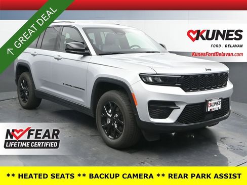 Used 2024 Jeep Grand Cherokee Altitude image 1