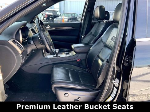 Used 2015 Jeep Grand Cherokee Overland image 26