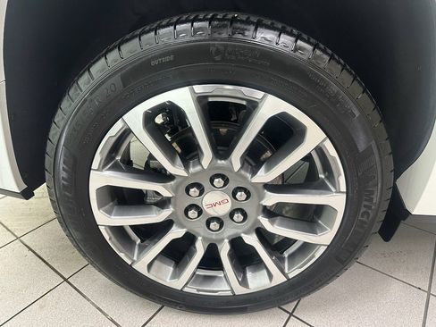 Certified 2023 GMC Acadia Denali w/ Trailering Package image 14