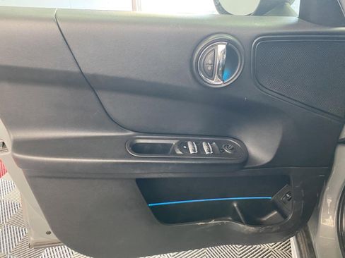 Used 2019 MINI Cooper Countryman FWD image 18