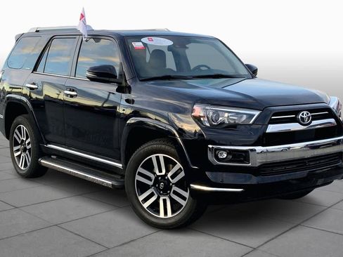 Used 2023 Toyota 4Runner Limited image 3