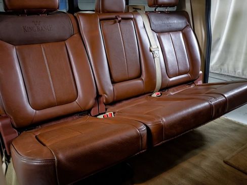Used 2013 Ford F150 King Ranch w/ King Ranch Luxury Pkg image 30