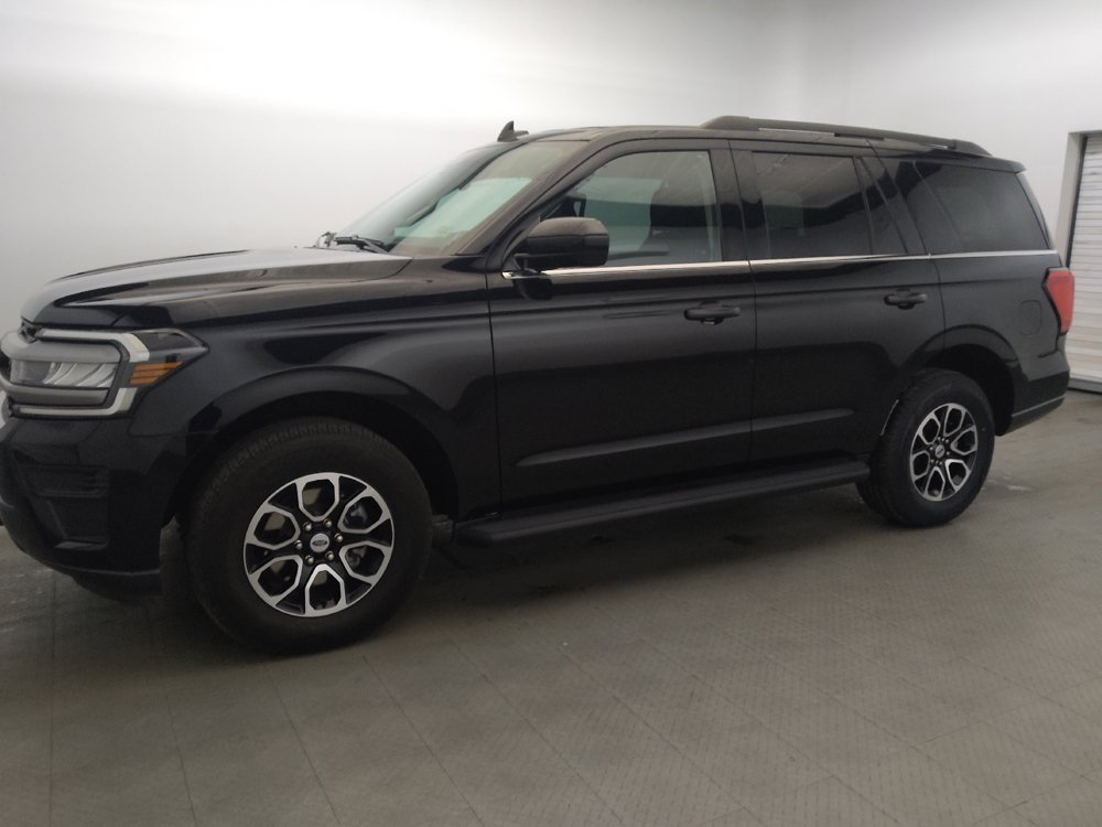 Used 2022 Ford Expedition XL AWD/4WD image 2