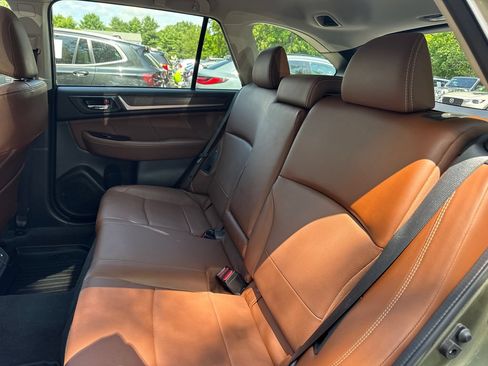 Used 2019 Subaru Outback 2.5i Touring AWD/4WD image 28