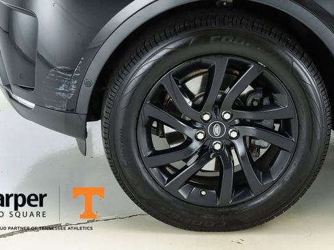 Used 2017 Land Rover Discovery HSE Luxury image 45