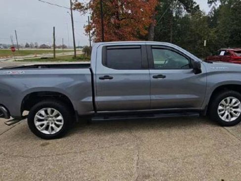 Certified 2021 Chevrolet Silverado 1500 Custom image 9