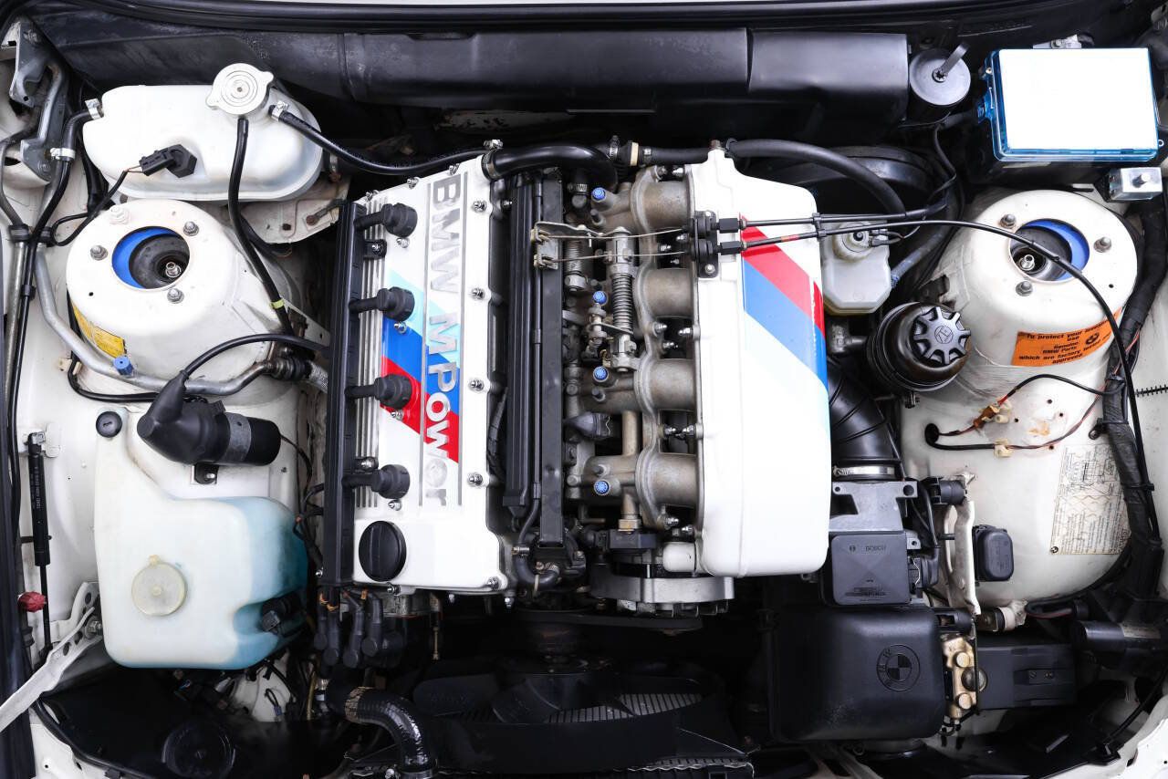 Used 1988 BMW M3 Coupe RWD image 96
