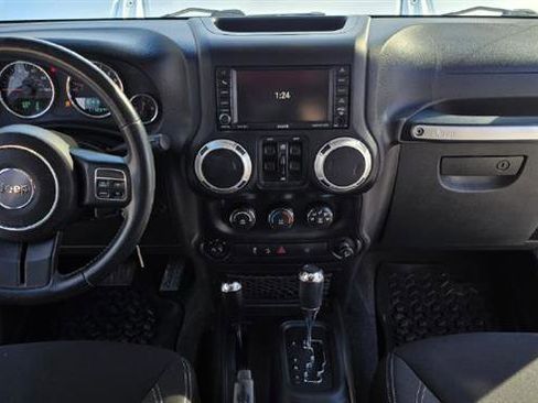 Used 2014 Jeep Wrangler Unlimited Sahara w/ Max Tow Package image 5