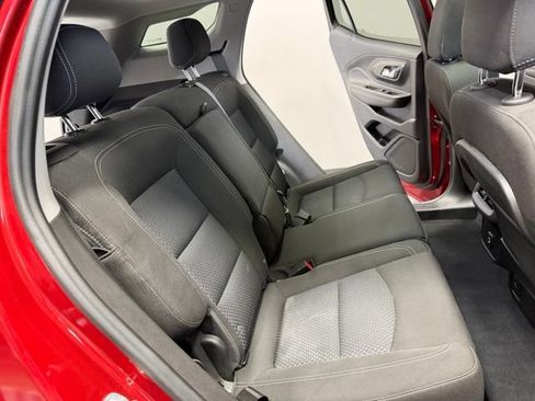 Used 2023 GMC Terrain SLE w/ Driver Convenience Package FWD image 29