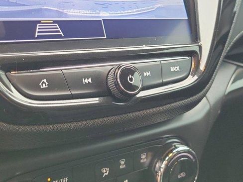 Used 2023 Chevrolet TrailBlazer LT w/ Convenience Package image 28