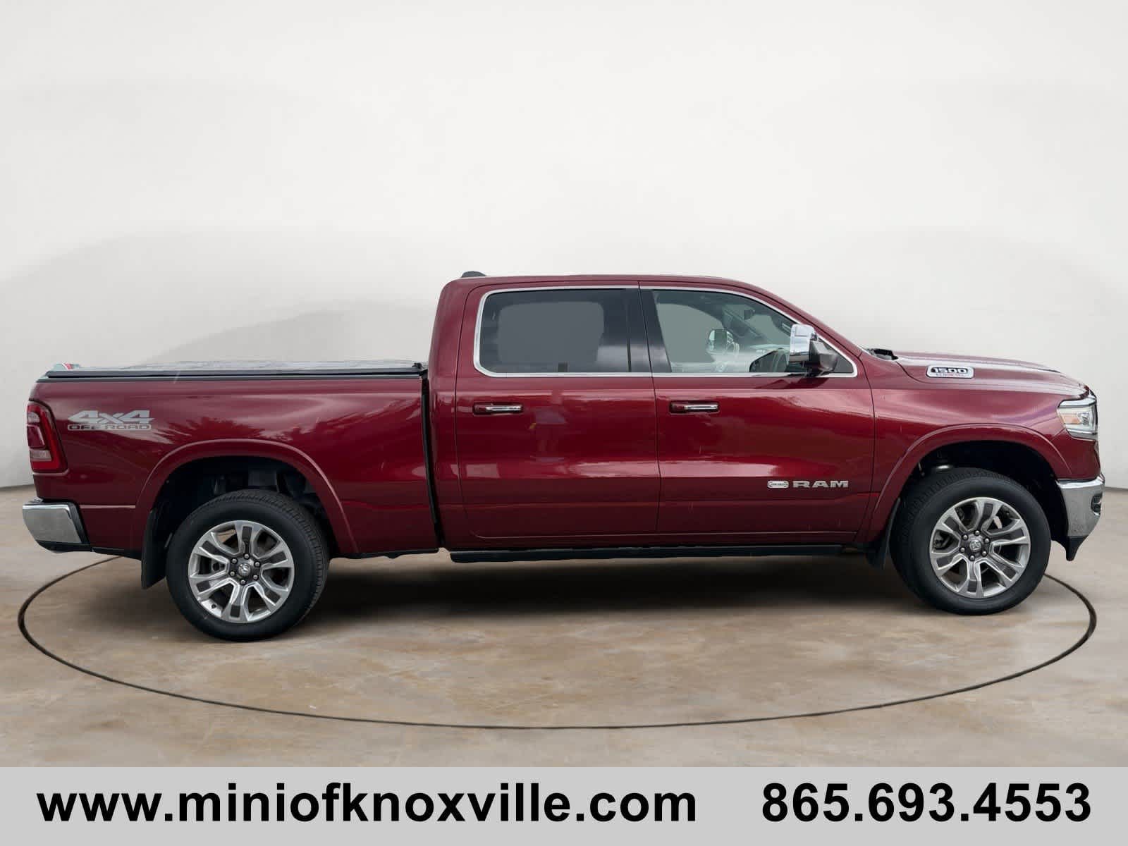 Used 2022 RAM 1500 Limited AWD/4WD image 2