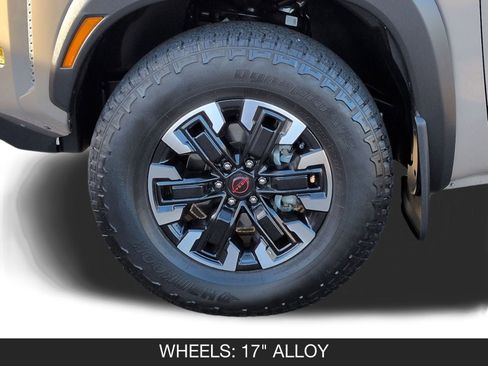 Used 2023 Nissan Frontier PRO-4X w/ Pro Convenience Package image 12