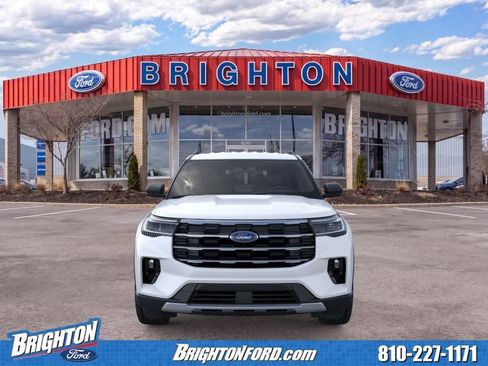 Used 2026 Ford Explorer Active w/ Active Comfort Package AWD/4WD image 5