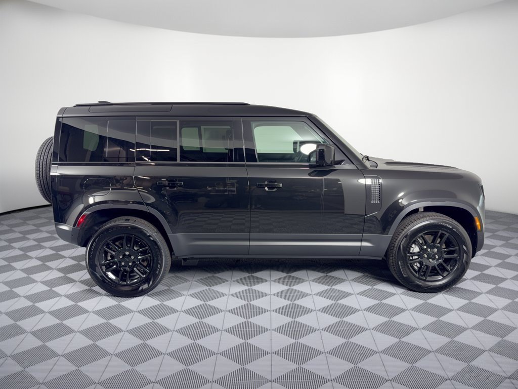 New 2026 Land Rover Defender 110 S AWD/4WD image 8