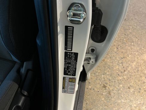 Used 2025 Kia K4 LXS image 28