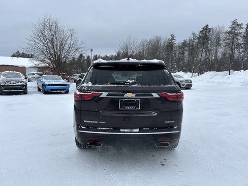 Used 2022 Chevrolet Traverse Premier w/ LPO, Floor Liner Package image 4