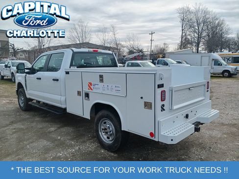 New 2026 Ford F250 XL w/ XL Chrome Package AWD/4WD image 3