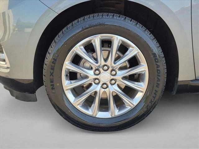 Used 2018 Buick Enclave Premium w/ Experience Buick Package FWD image 26