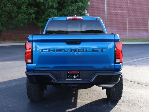 Used 2023 Chevrolet Colorado ZR2 w/ ZR2 Convenience Package III AWD/4WD image 35