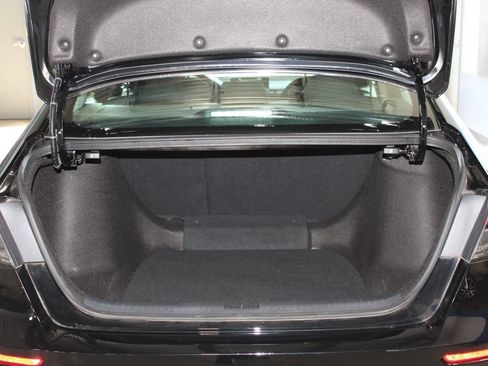 Used 2023 Honda Accord EX image 27