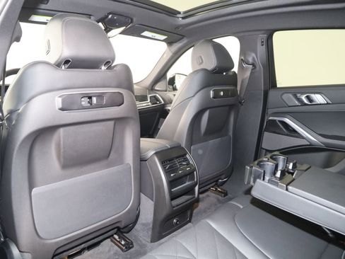 Used 2025 BMW X6 xDrive40i image 56