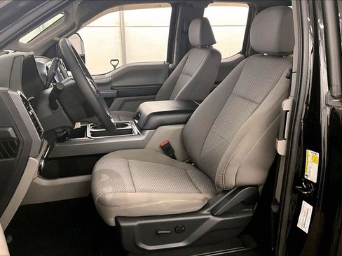 Used 2022 Ford F250 XLT w/ XLT Premium Package image 24