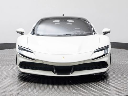 Certified 2024 Ferrari SF90 Stradale image 10